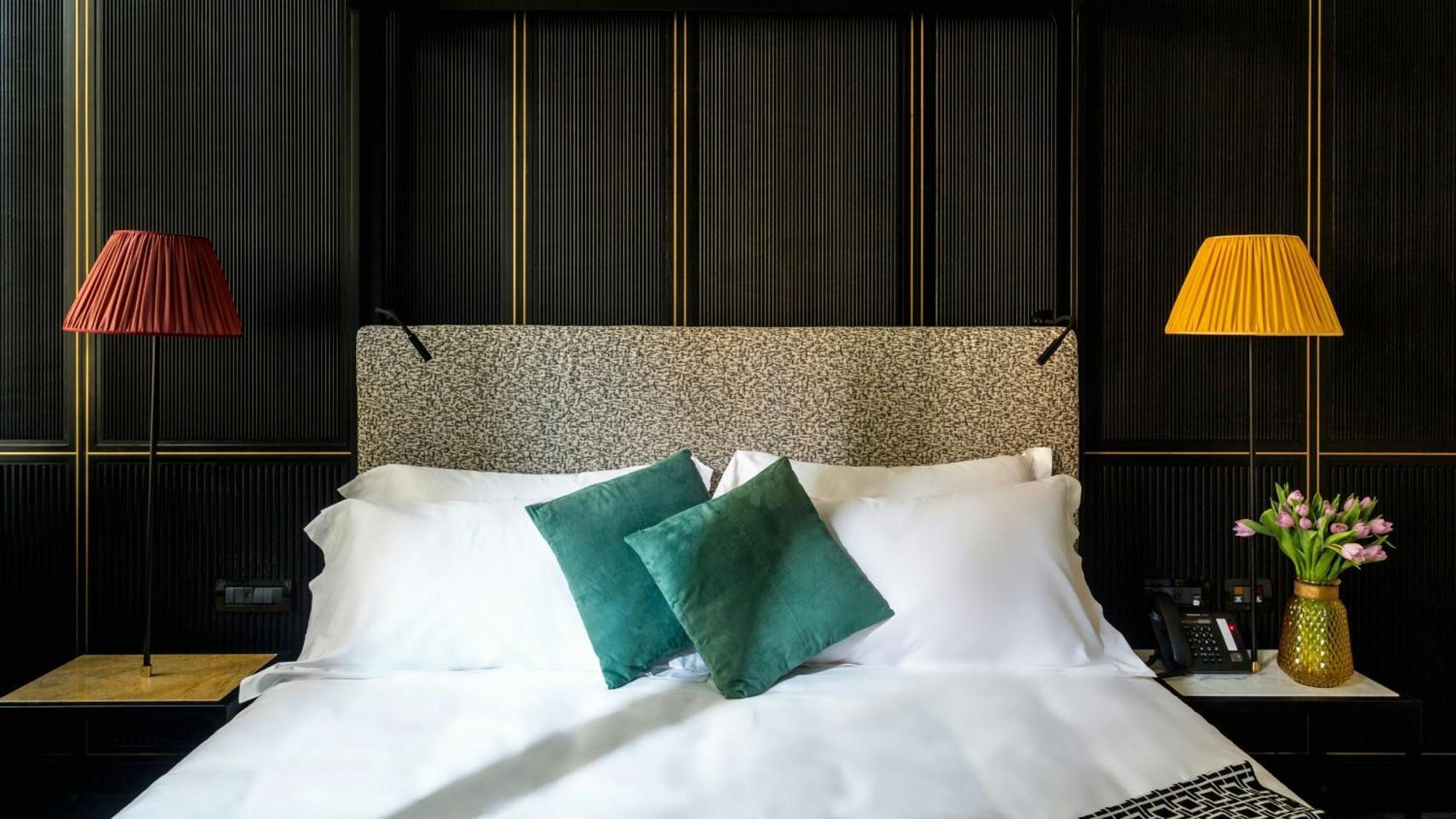 Hotel The Haven Roma Εξωτερικό φωτογραφία A bedroom at the hotel